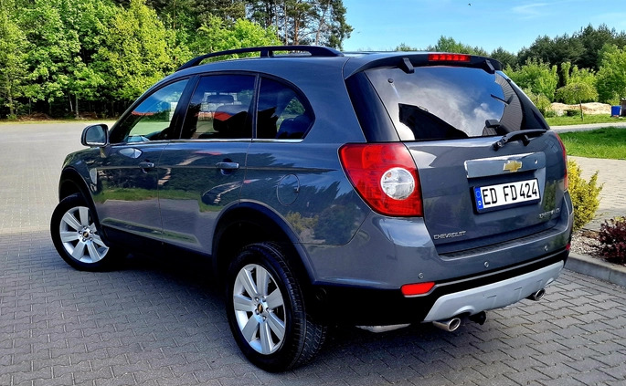 Chevrolet Captiva cena 26900 przebieg: 209267, rok produkcji 2011 z Kłecko małe 631